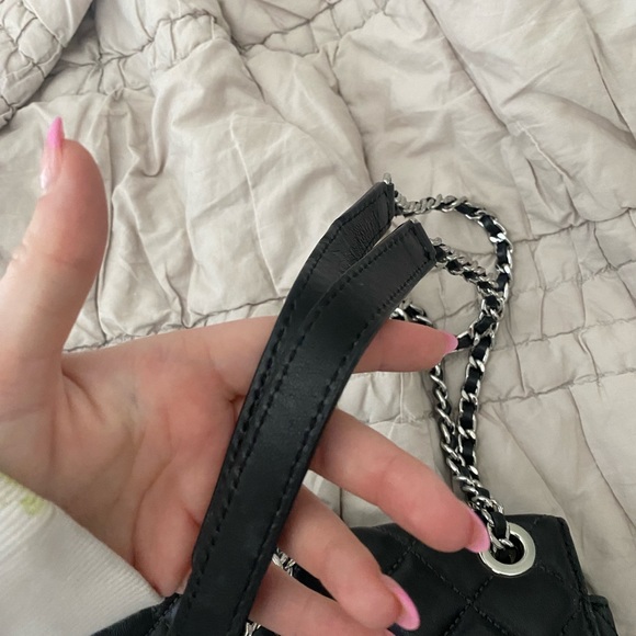 Michael Kors Bag - Picture 9 of 16